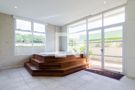 Apartamento à venda com 135m², 3 quartos e 2 vagas Apartamento à venda com 135m², 3 quartos e 2 vagasSpa