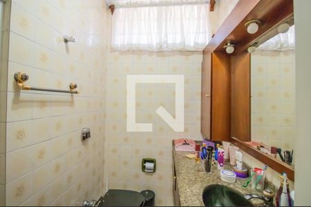 Casa à venda com 170m², 4 quartos e 2 vagasBanheiro 1