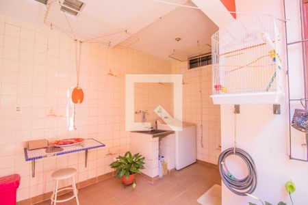 Casa à venda com 170m², 4 quartos e 2 vagasÁrea de Serviço