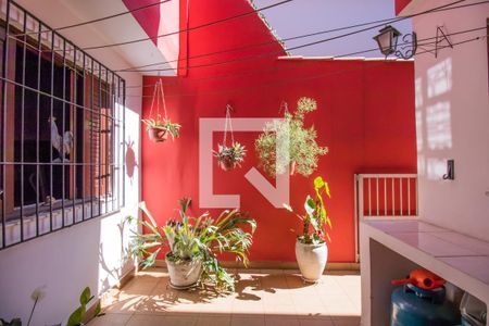 Casa à venda com 170m², 4 quartos e 2 vagasQuintal