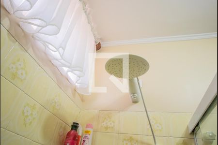 Casa à venda com 170m², 4 quartos e 2 vagasBanheiro 2