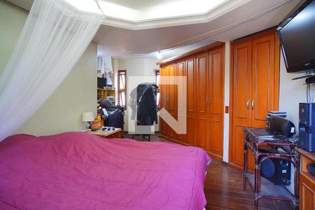 Casa para alugar com 400m², 3 quartos e 6 vagasSuíte