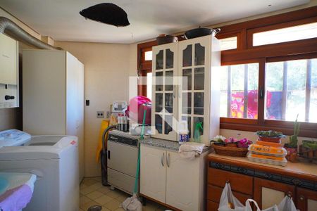 Casa para alugar com 400m², 3 quartos e 6 vagasCozinha