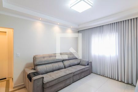 Sala de apartamento para alugar com 2 quartos, 75m² em Vila Alice, Santo André