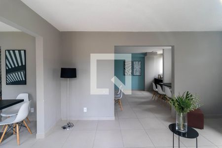 Apartamento para alugar com 42m², 2 quartos e 1 vaga Apartamento para alugar com 42m², 2 quartos e 1 vagaÁrea comum - Salão de festas