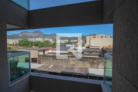 Apartamento para alugar com 51m², 2 quartos e 1 vaga Apartamento para alugar com 51m², 2 quartos e 1 vagaVista da Área de Serviço