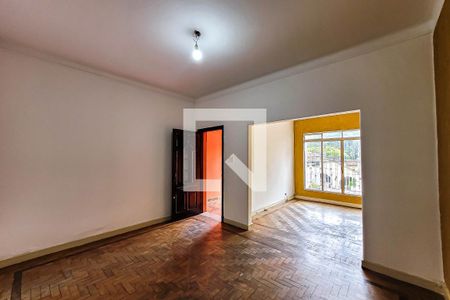 sala de estar de casa para alugar com 4 quartos, 140m² em Cambuci, São Paulo