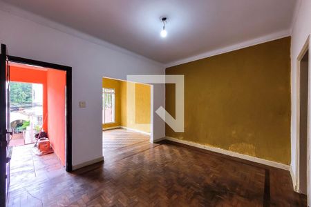 sala de estar de casa para alugar com 4 quartos, 140m² em Cambuci, São Paulo