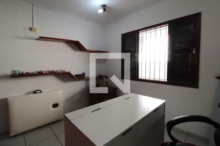 Casa à venda com 91m², 2 quartos e 2 vagasSuíte 2