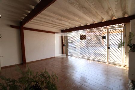 Casa à venda com 91m², 2 quartos e 2 vagasGaragem