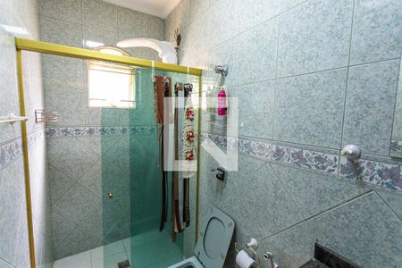 Casa à venda com 300m², 3 quartos e 2 vagasBanheiro da Suíte