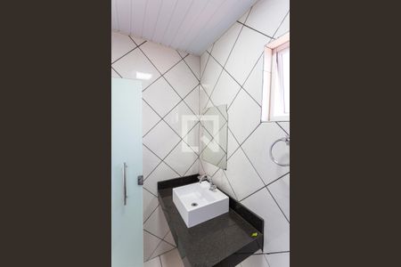 Casa à venda com 300m², 3 quartos e 2 vagasBanheiro do Salão de Festas