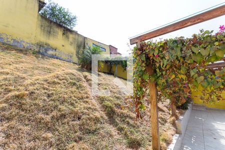 Casa à venda com 300m², 3 quartos e 2 vagasQuintal