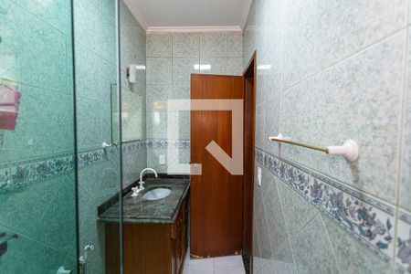 Casa à venda com 300m², 3 quartos e 2 vagasBanheiro da Suíte