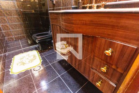 Casa à venda com 300m², 3 quartos e 2 vagasArmário do Banheiro Social