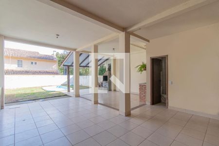 Casa para alugar com 100m², 2 quartos e 2 vagasSalão de festas