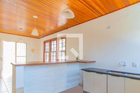 Casa para alugar com 100m², 2 quartos e 2 vagasCozinha