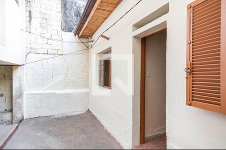 Casa para alugar com 100m², 2 quartos e sem vagaQuintal