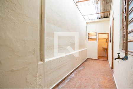 Casa para alugar com 100m², 2 quartos e sem vagaÁrea de Serviço