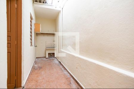 Casa para alugar com 100m², 2 quartos e sem vagaÁrea de Serviço