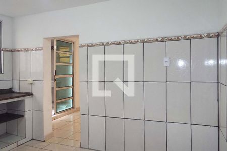 Casa para alugar com 30m², 1 quarto e sem vaga Casa para alugar com 30m², 1 quarto e sem vagaQuarto