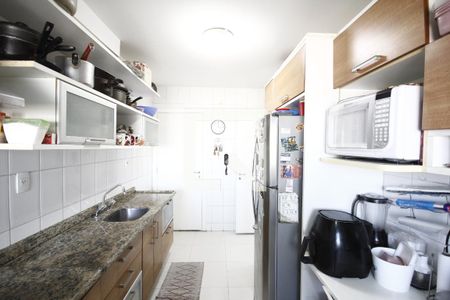 Apartamento à venda com 98m², 3 quartos e 2 vagasCozinha