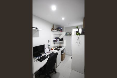 Apartamento à venda com 98m², 3 quartos e 2 vagasEscritório