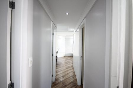 Apartamento à venda com 98m², 3 quartos e 2 vagasCorredor