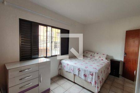 Casa à venda com 120m², 2 quartos e 2 vagasQuarto 2