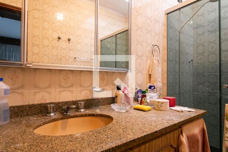 Casa para alugar com 480m², 5 quartos e 2 vagas Casa para alugar com 480m², 5 quartos e 2 vagasBanheiro da Suíte 4