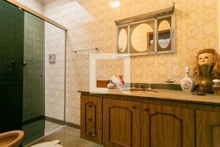 Casa para alugar com 480m², 5 quartos e 2 vagas Casa para alugar com 480m², 5 quartos e 2 vagasBanheiro da Suíte 2