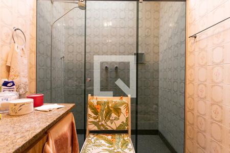 Casa para alugar com 480m², 5 quartos e 2 vagas Casa para alugar com 480m², 5 quartos e 2 vagasBanheiro da Suíte 4