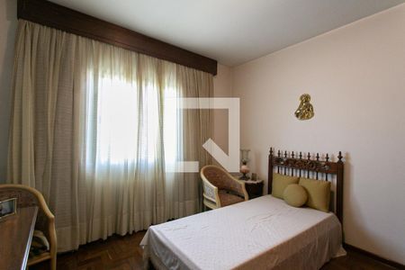 Casa para alugar com 480m², 5 quartos e 2 vagas Casa para alugar com 480m², 5 quartos e 2 vagasSuíte 3