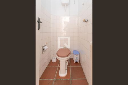 Casa à venda com 74m², 2 quartos e 1 vagaBanheiro de Serviço