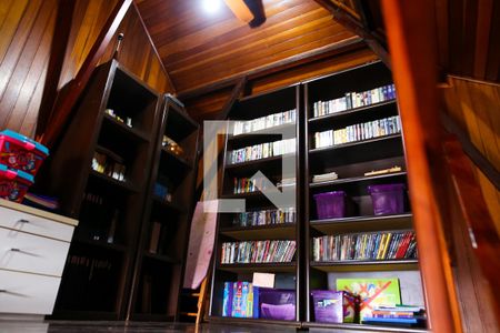 Apartamento à venda com 95m², 3 quartos e 2 vagas Apartamento à venda com 95m², 3 quartos e 2 vagasSotao