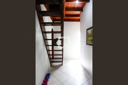 Apartamento à venda com 95m², 3 quartos e 2 vagas Apartamento à venda com 95m², 3 quartos e 2 vagasCorredor