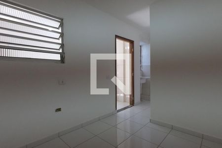 Quarto de kitnet/studio para alugar com 1 quarto, 30m² em Jardim Santo Antonio, São Paulo