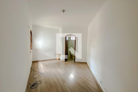 Casa à venda com 240m², 4 quartos e 2 vagas Casa à venda com 240m², 4 quartos e 2 vagasSuite 2