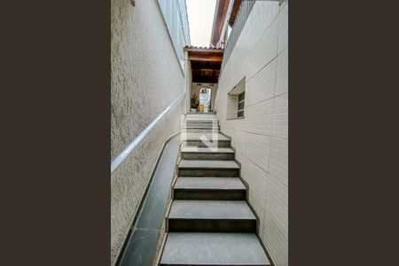 Casa à venda com 240m², 4 quartos e 2 vagas Casa à venda com 240m², 4 quartos e 2 vagasHall de entrada