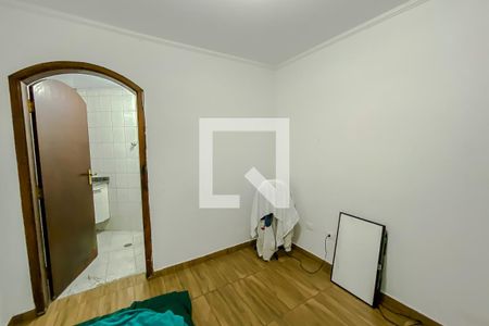 Casa à venda com 240m², 4 quartos e 2 vagas Casa à venda com 240m², 4 quartos e 2 vagasQuarto de Serviço
