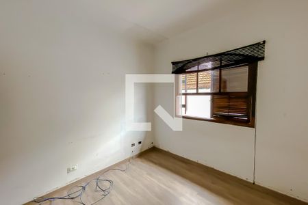 Casa à venda com 240m², 4 quartos e 2 vagas Casa à venda com 240m², 4 quartos e 2 vagasSuite