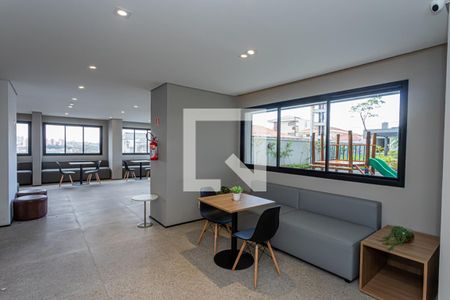 Apartamento para alugar com 46m², 2 quartos e 1 vaga Apartamento para alugar com 46m², 2 quartos e 1 vagaÁrea comum - Salão de festas