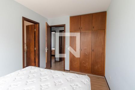 Quarto 1 Suite de apartamento para alugar com 3 quartos, 82m² em Água Verde, Curitiba