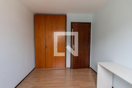 Quarto 2 de apartamento para alugar com 3 quartos, 82m² em Água Verde, Curitiba