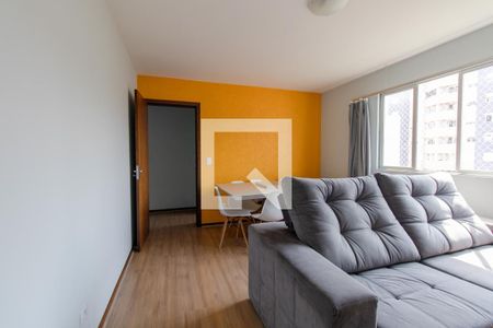 Sala de apartamento para alugar com 3 quartos, 82m² em Água Verde, Curitiba
