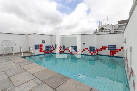 Apartamento para alugar com 30m², 1 quarto e 1 vagaPiscina