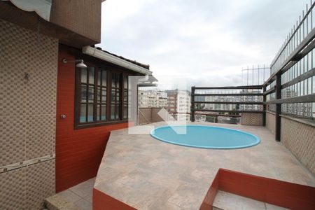 Apartamento à venda com 165m², 3 quartos e 1 vagaPiscina