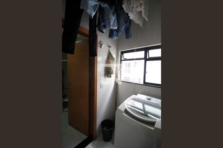 Apartamento à venda com 165m², 3 quartos e 1 vagaÁrea de Serviço