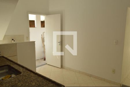 Casa para alugar com 113m², 2 quartos e sem vagaCozinha