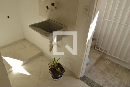 Casa para alugar com 113m², 2 quartos e sem vagaÁrea de Serviço